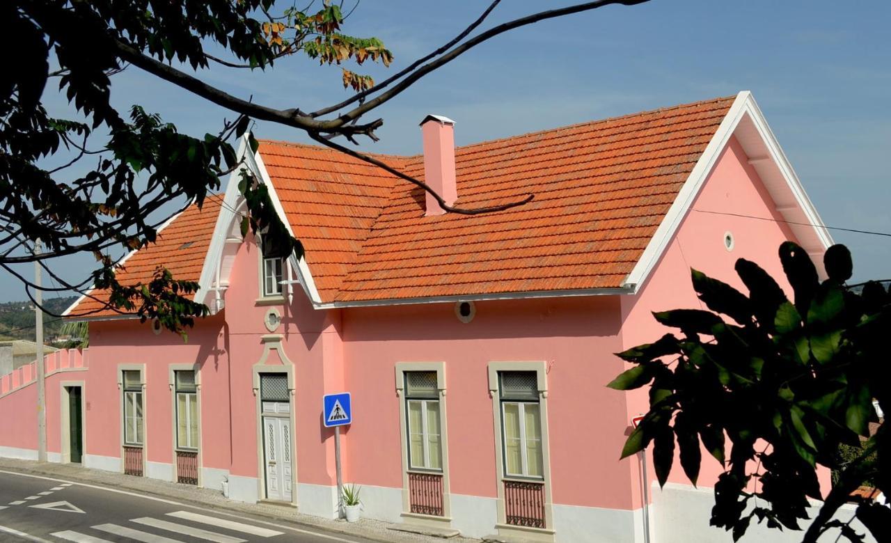 فيلا Chalet Santa Iria Santarém المظهر الخارجي الصورة