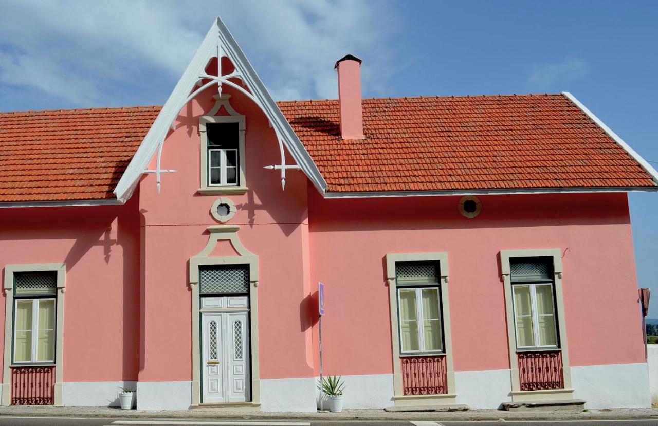 فيلا Chalet Santa Iria Santarém المظهر الخارجي الصورة