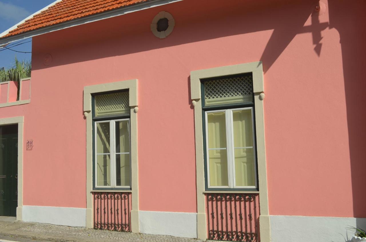 فيلا Chalet Santa Iria Santarém المظهر الخارجي الصورة